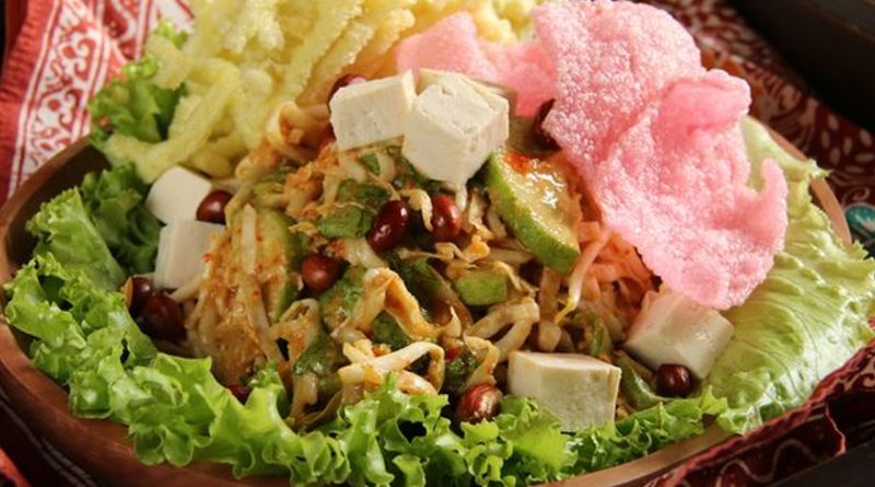 Asinan Betawi Segarnya Jakarta dalam 1 Semangkuk!